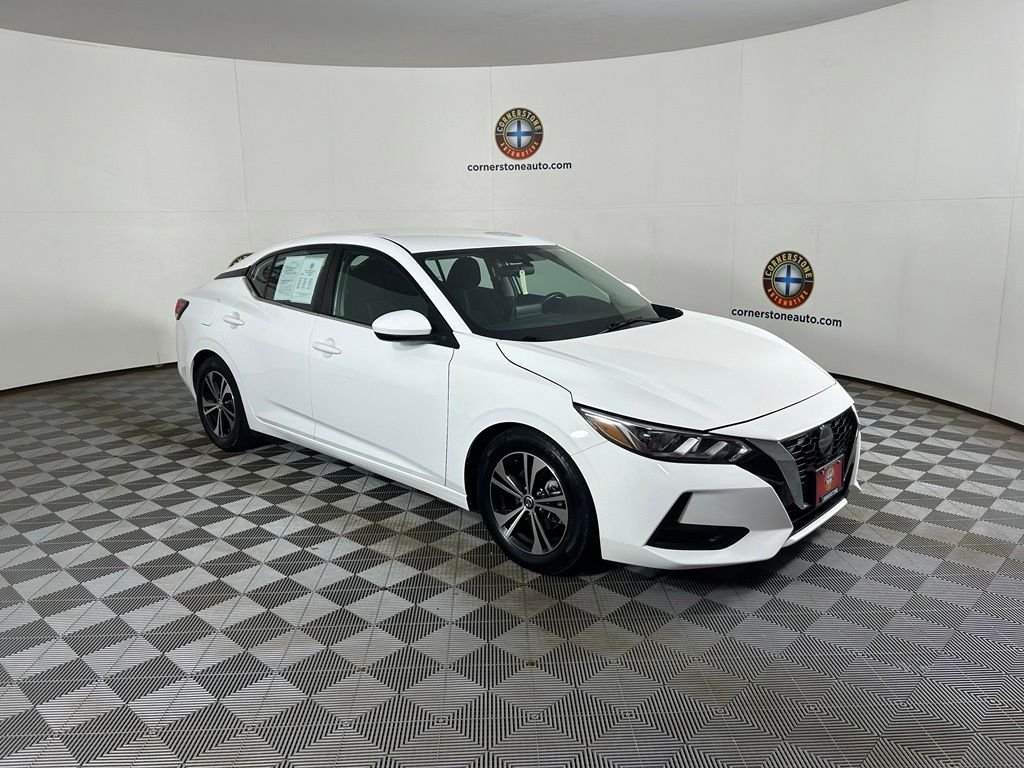 Used 2021 White Nissan SV image 15