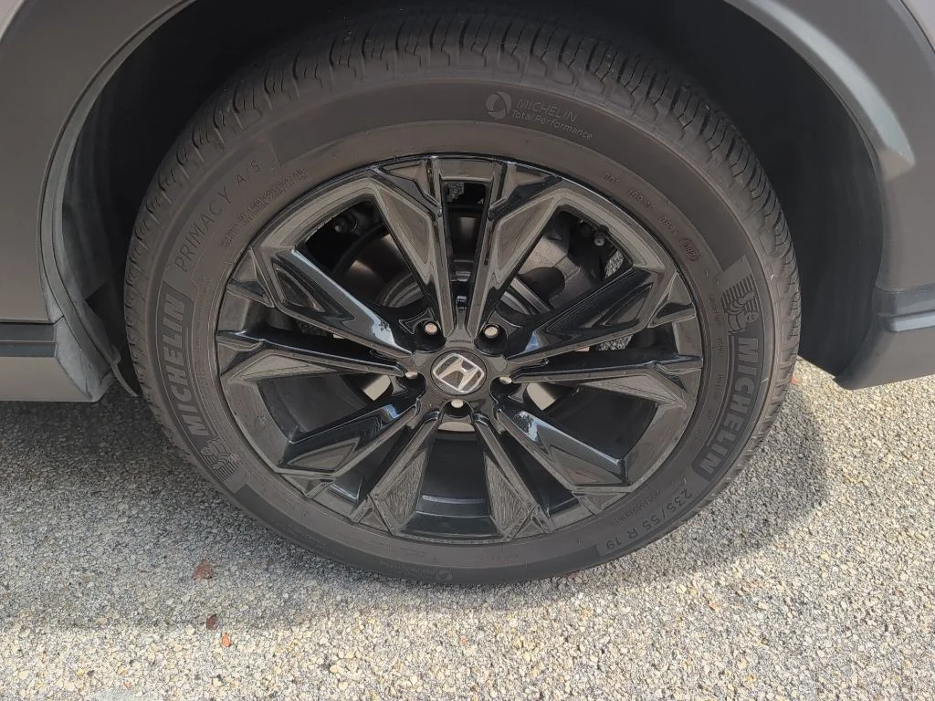 Used 2024 Gray Honda Sport Touring image 10