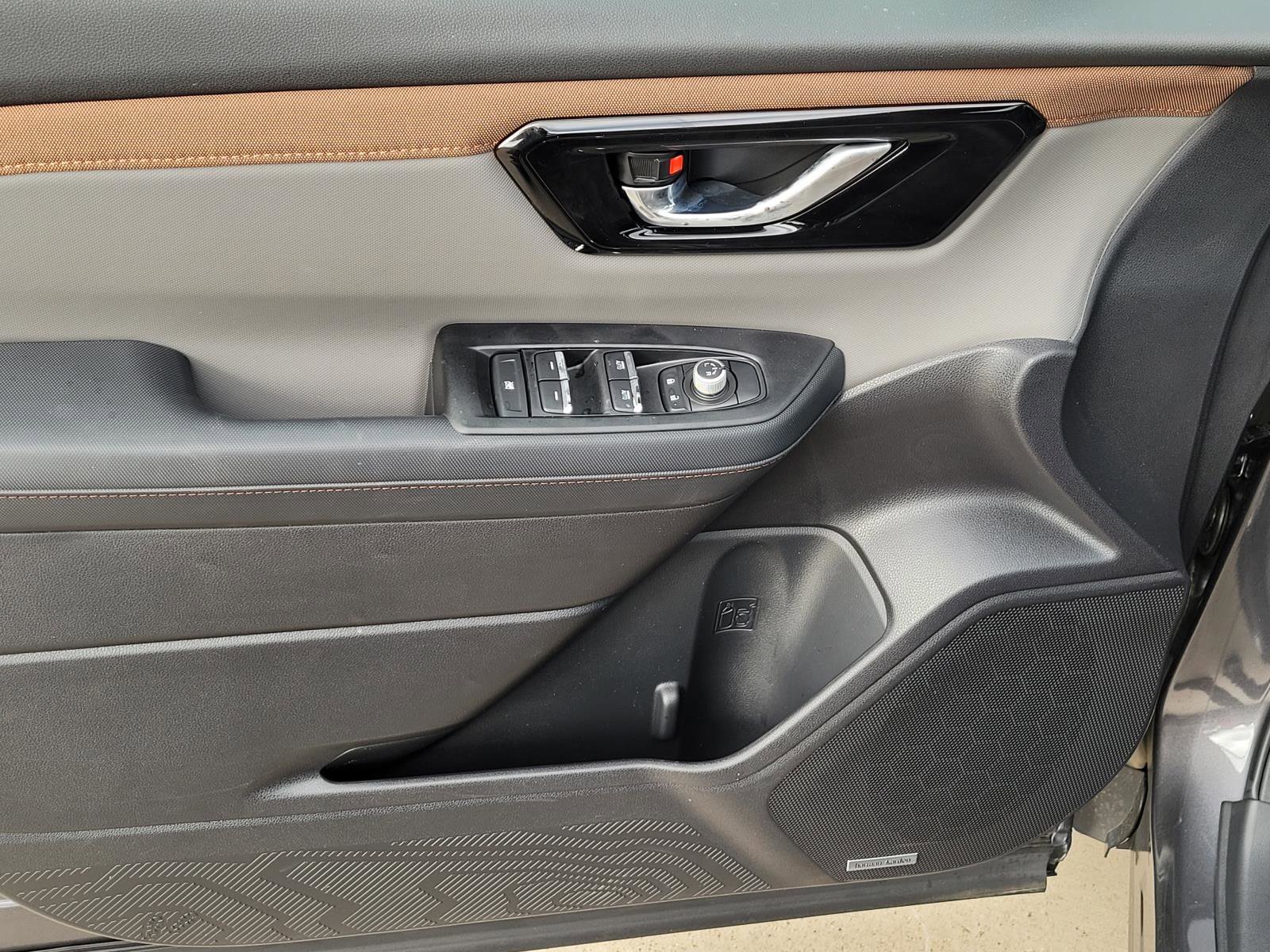 New 2026 MAGNETITE GRAY METALLIC Subaru Sport Hybrid image 4