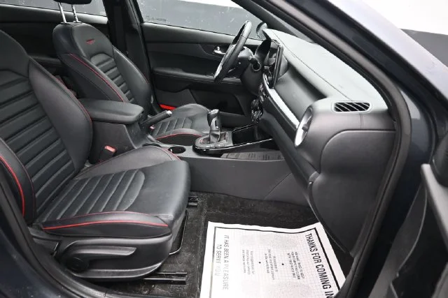 Used 2024 Gravity Gray Kia GT image 7