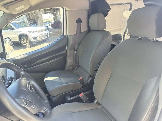 Used 2020 White Nissan S image 14