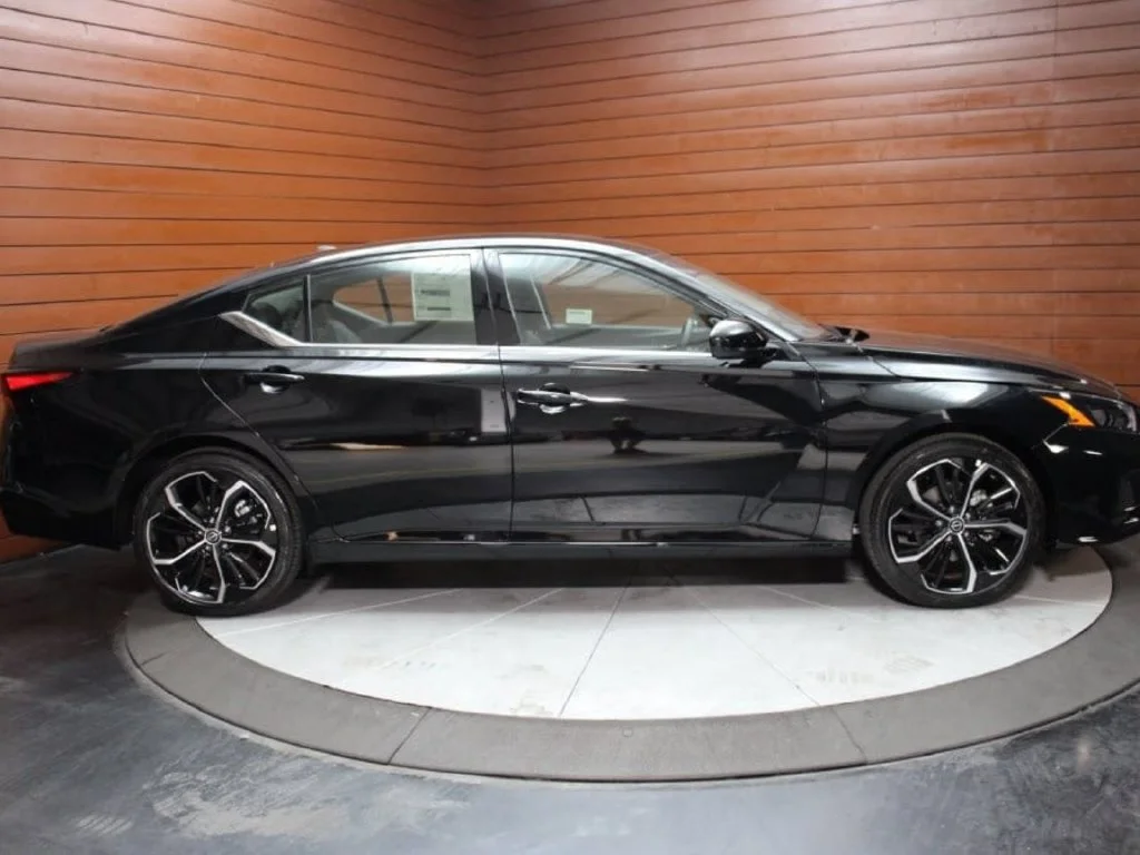 New 2026 Super Black Nissan SR image 30