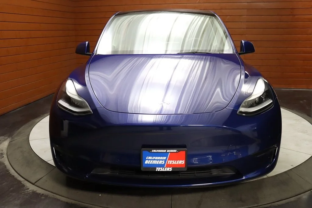 Used 2022 Deep Blue Metallic Tesla Long Range image 2