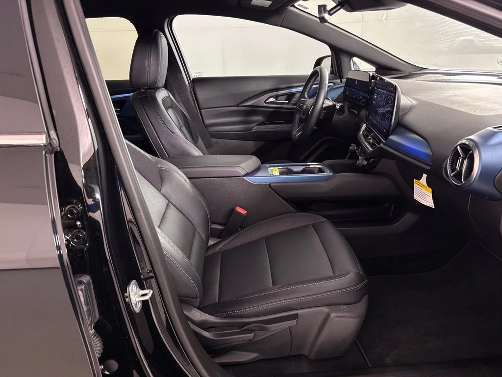Used 2024 Black Chevrolet LT image 40