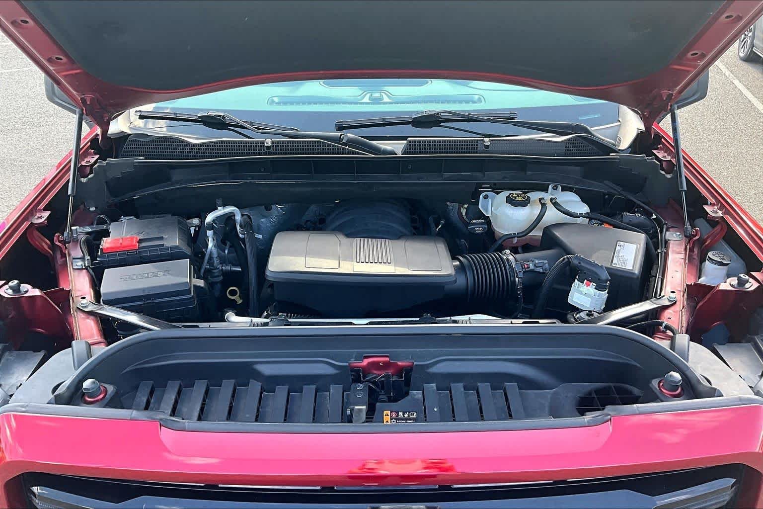 Used 2021 Cayenne Red Tintcoat GMC Elevation image 30