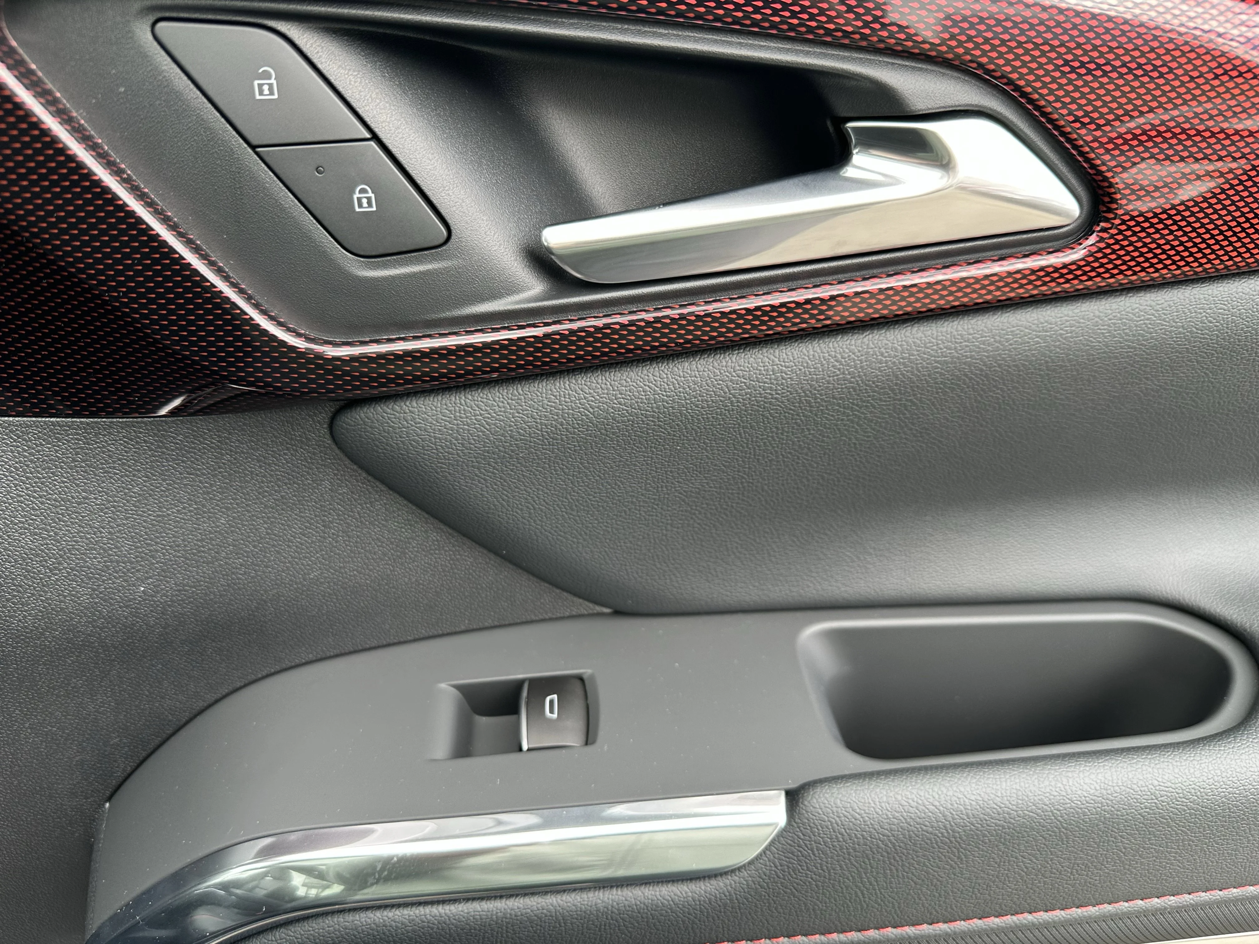 New 2026 Mosaic Black Metallic Chevrolet RS image 20