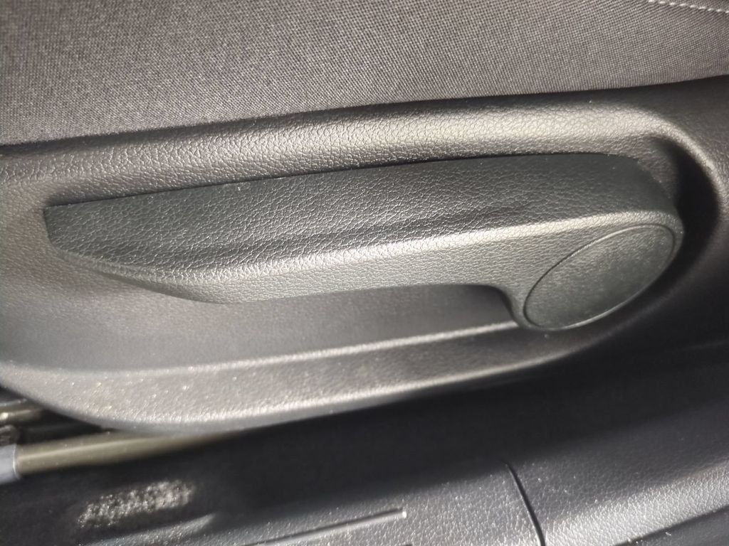 Used 2025 Gray Hyundai SE image 21