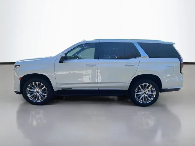 Used 2023 White Cadillac Premium Luxury image 4