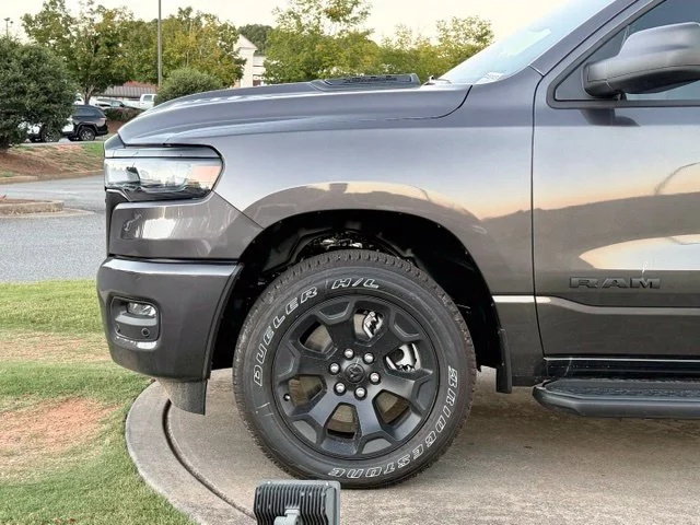 New 2026 Granite Crystal Metallic Clear-Coat Exterior Paint RAM Express image 12