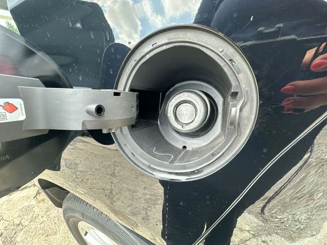 Used 2019 Black Ford SE image 43