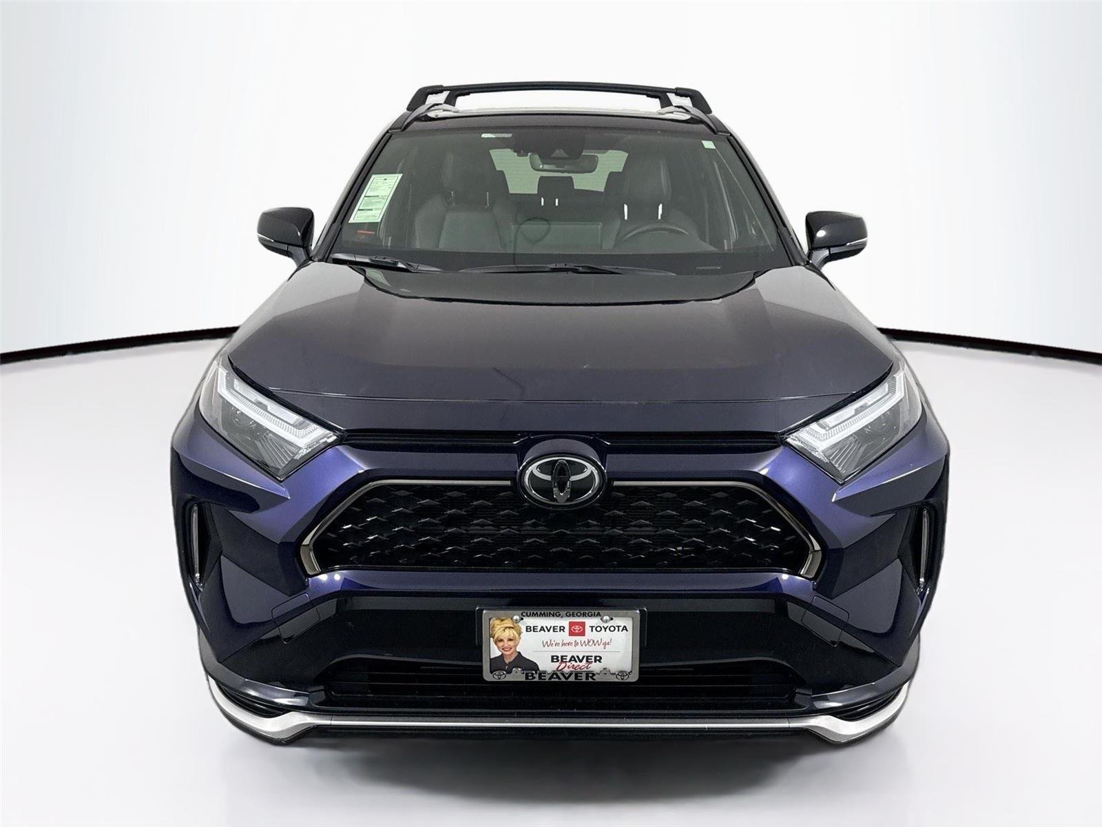 2025 Toyota RAV4 XSE - Photo 9