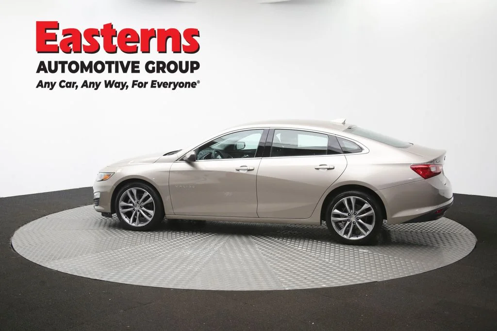 Used 2025 Gray Chevrolet LT image 61