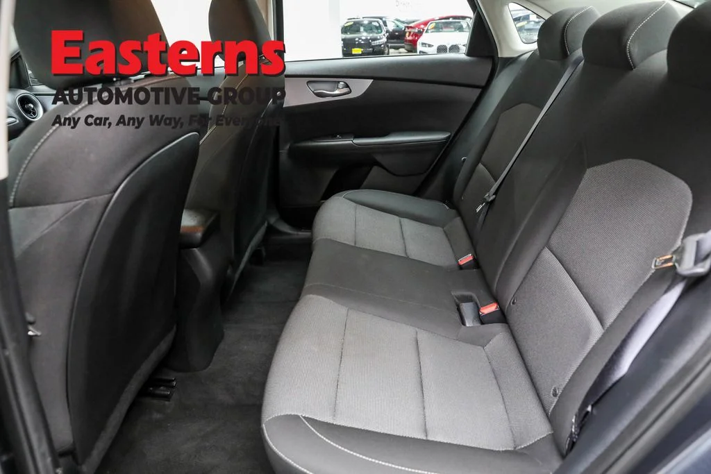 Used 2024 Gray Kia LXS image 21