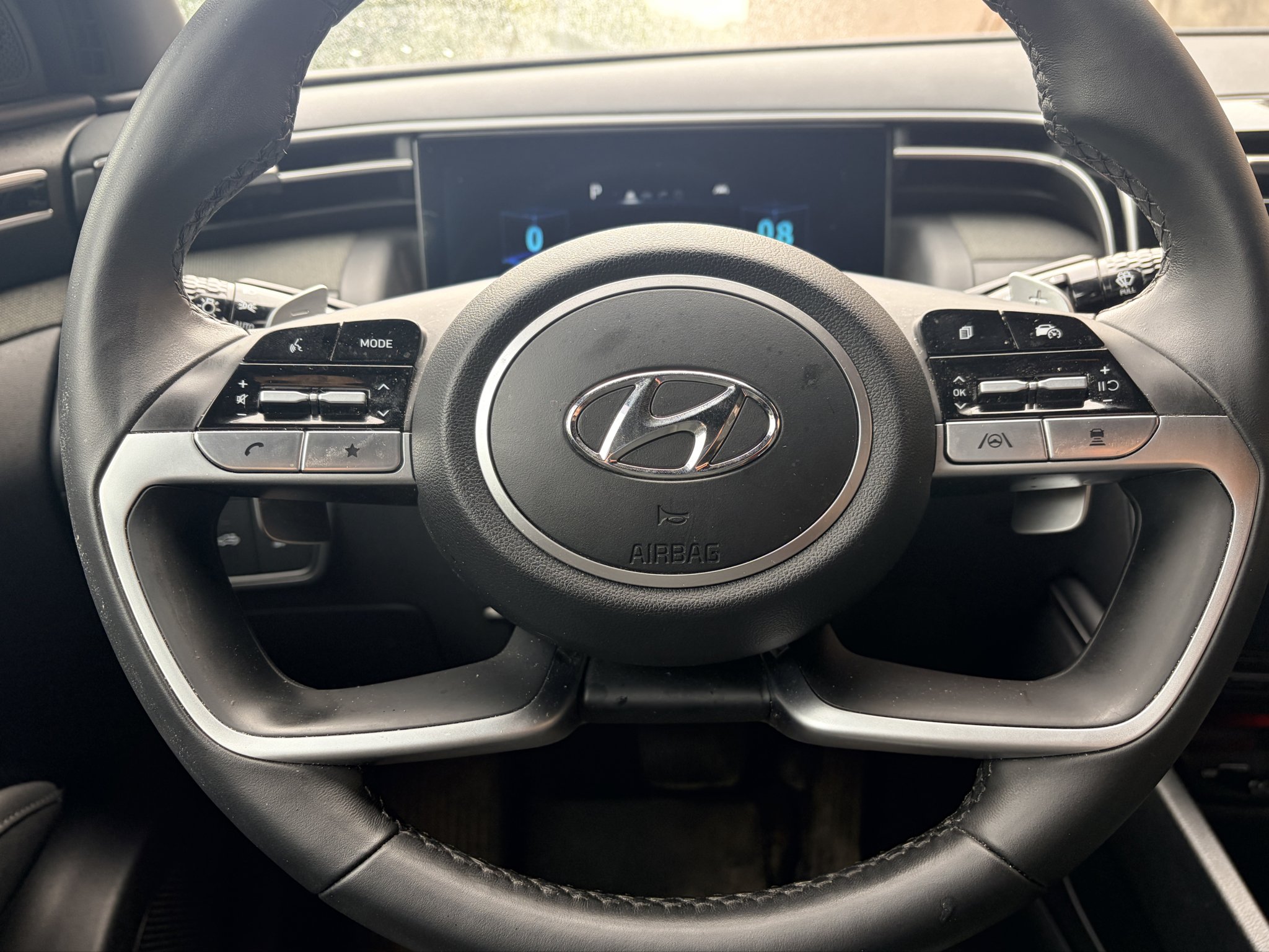 Used 2024 Phantom Black Hyundai Limited image 12