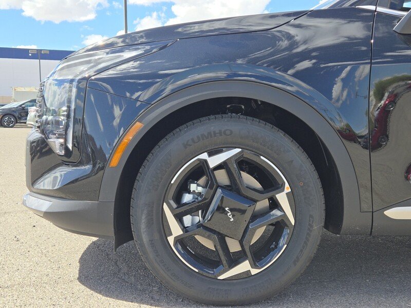 New 2027 Ebony Black Kia EX image 5