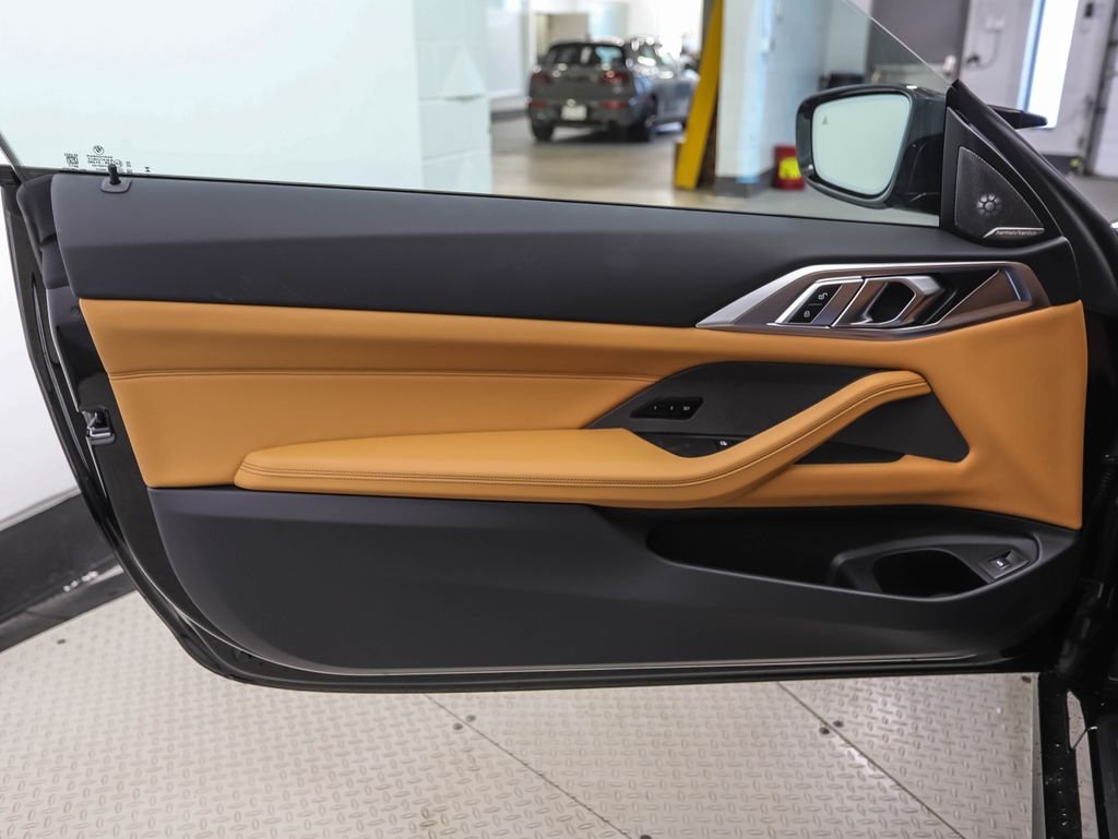 Used 2026 Black Sapphire Metallic BMW M440i xDrive image 10