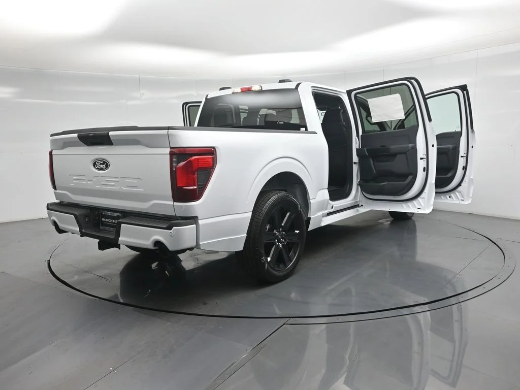 New 2026 Oxford White Ford STX image 5