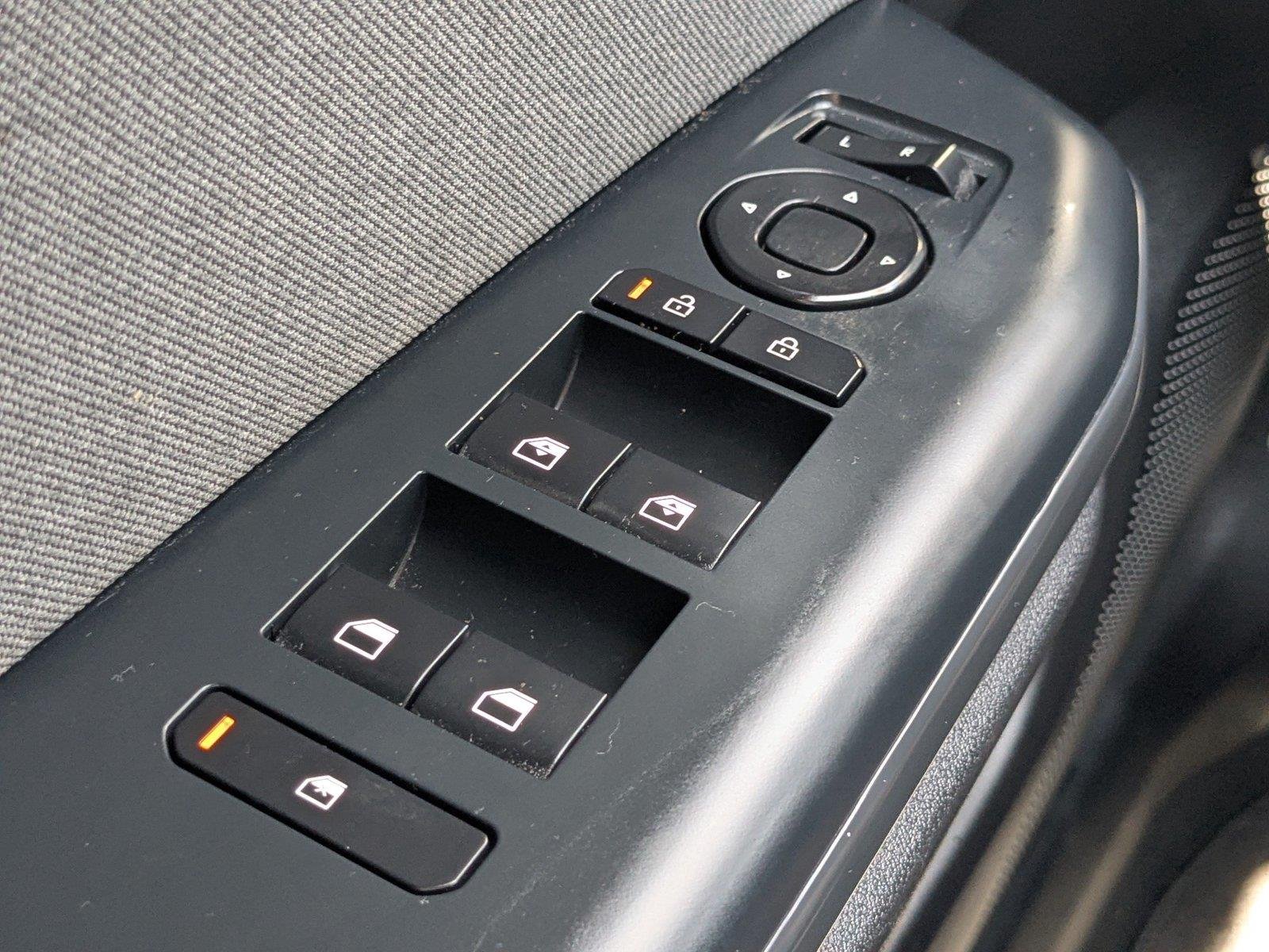 Used 2025 Aurora Black Pearl Kia EX image 20