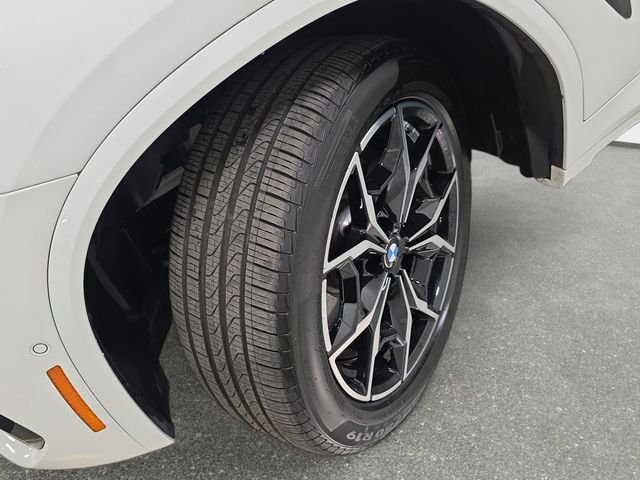 Certified Used 2024 Alpine White BMW xDrive30i image 27