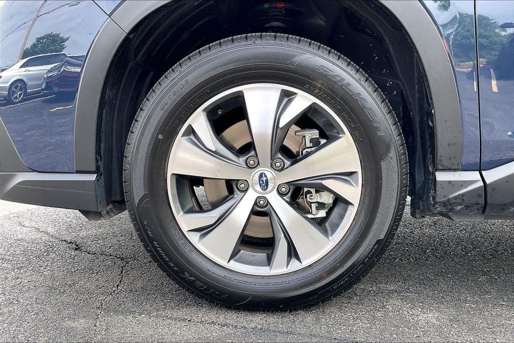 Used 2025 Blue Subaru Premium image 10
