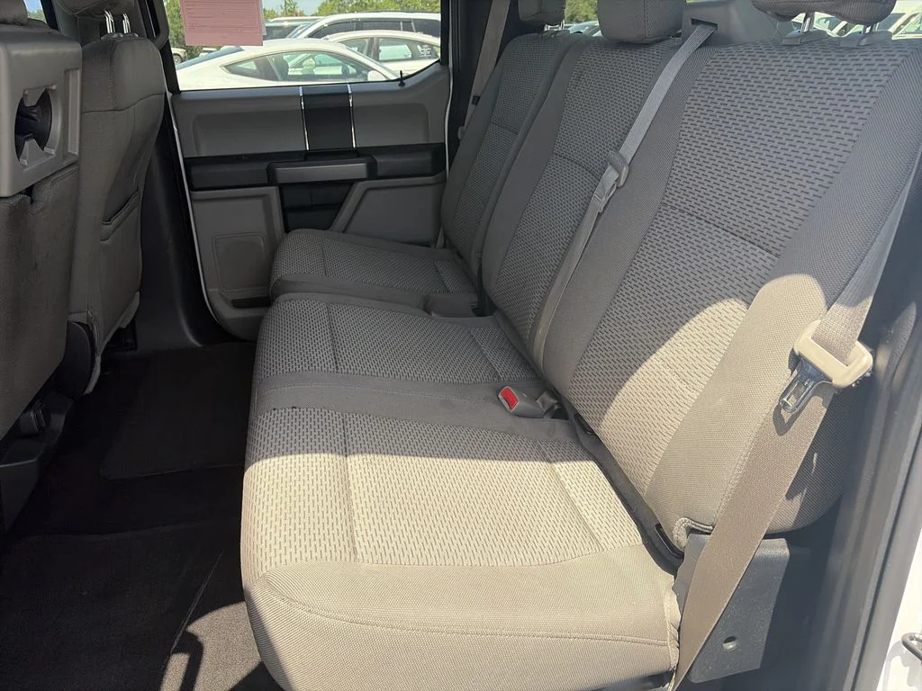 Used 2015 White Ford XLT image 28