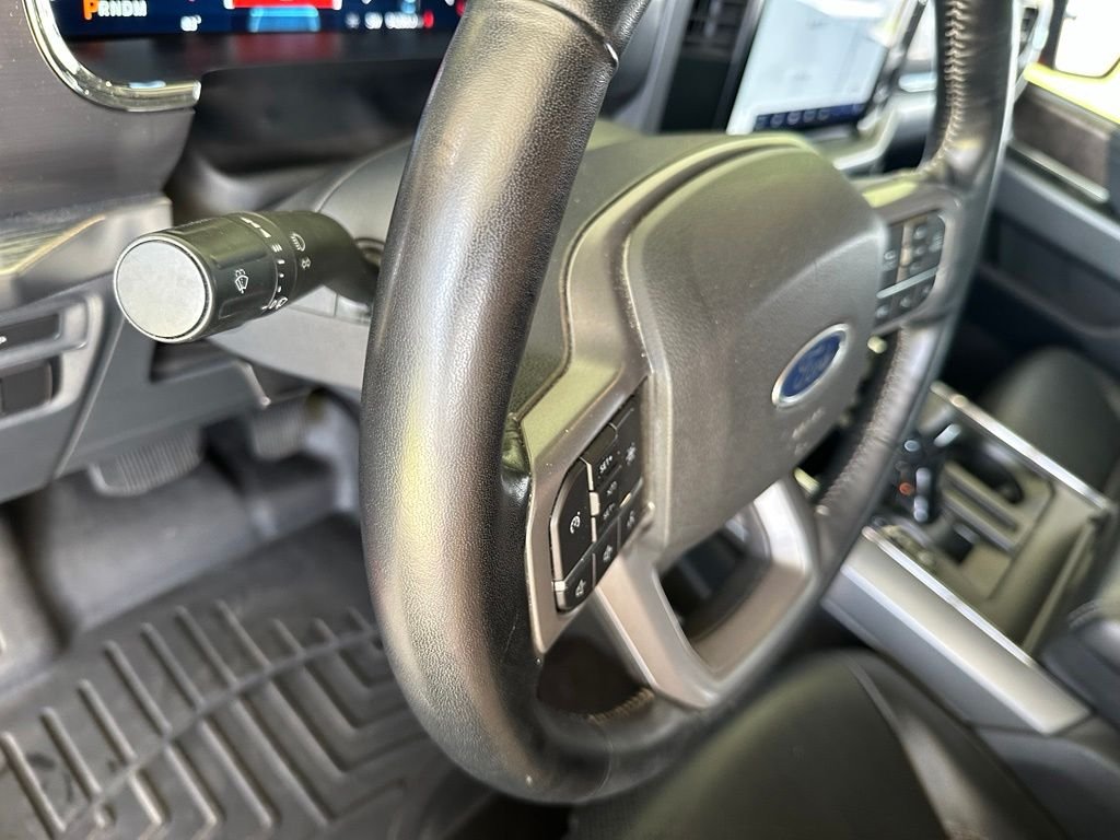 Used 2022 Red Ford Lariat image 20