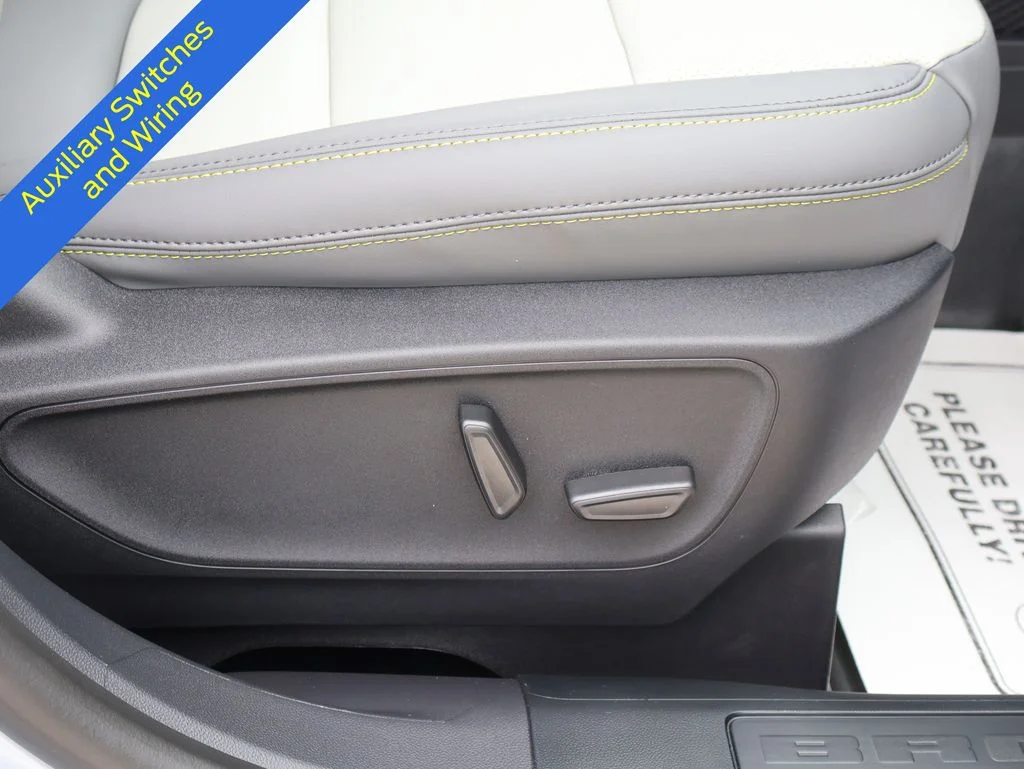New 2026 Space White Metallic Ford Badlands® image 10
