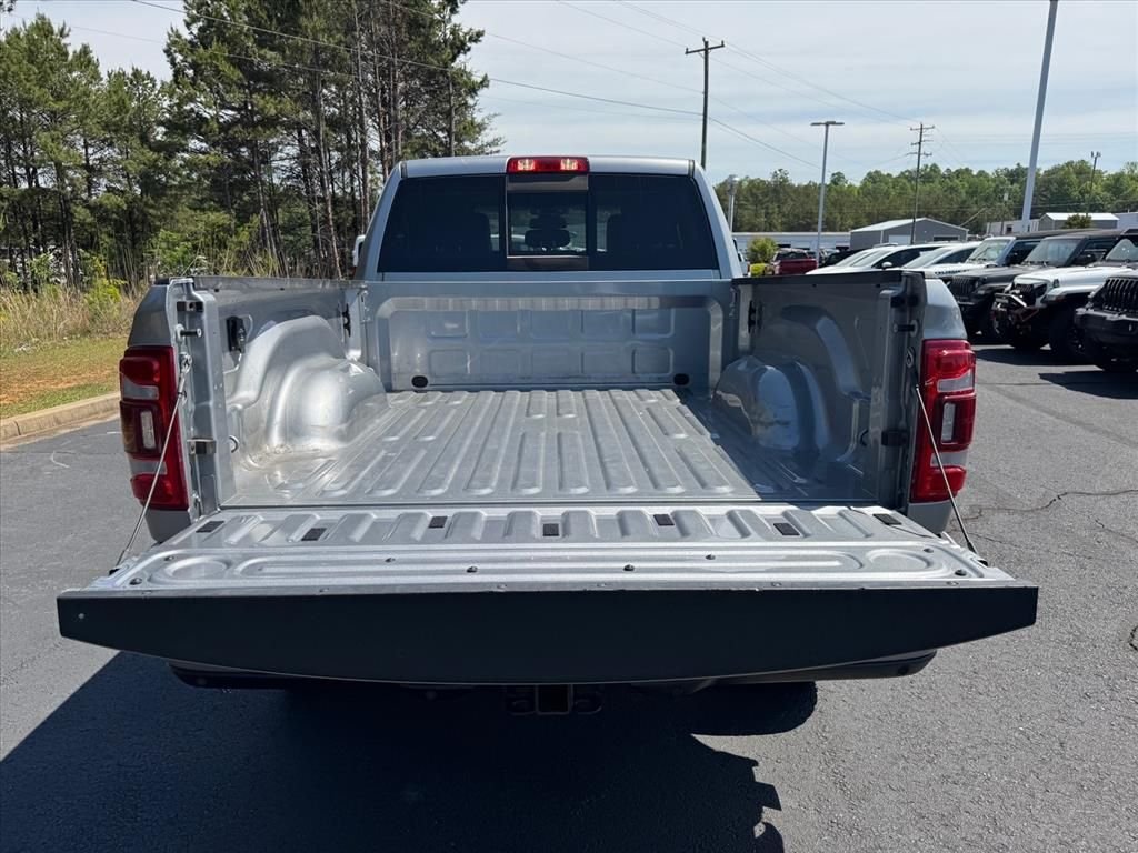 Used 2024 Silver Ram Laramie image 10