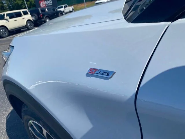 New 2026 Space White Metallic Ford ST-Line image 40