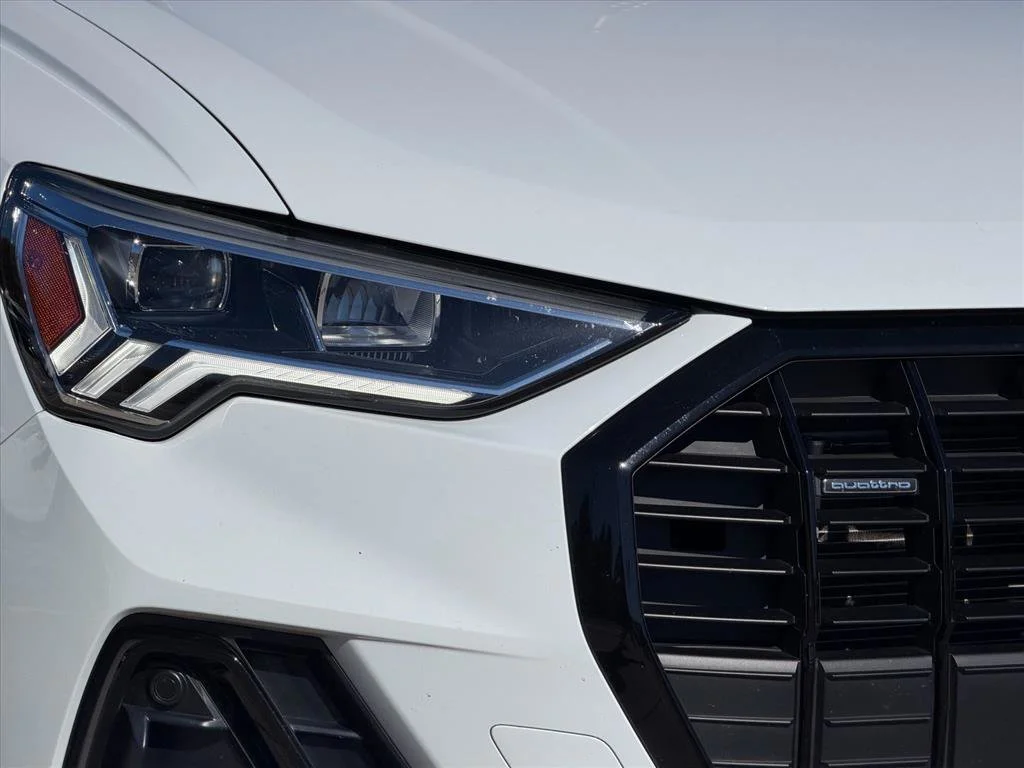 Used 2025 White Audi Premium Plus image 6