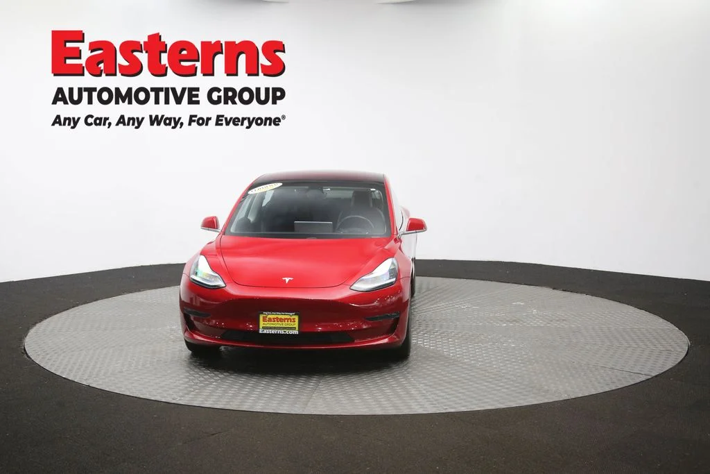 Used 2018 Red Tesla Long Range image 47