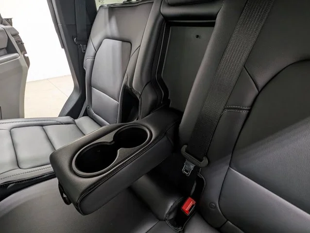 New 2026 Shadow Black Ford Outer Banks® image 46