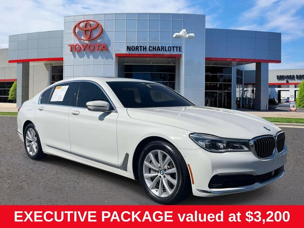 2019 BMW 7 Series 750i xDrive's photo