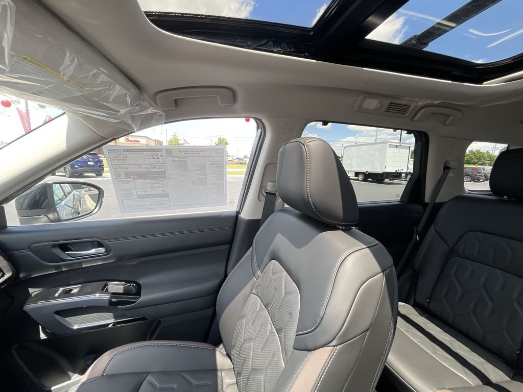 New 2026 Gray Nissan Platinum image 11