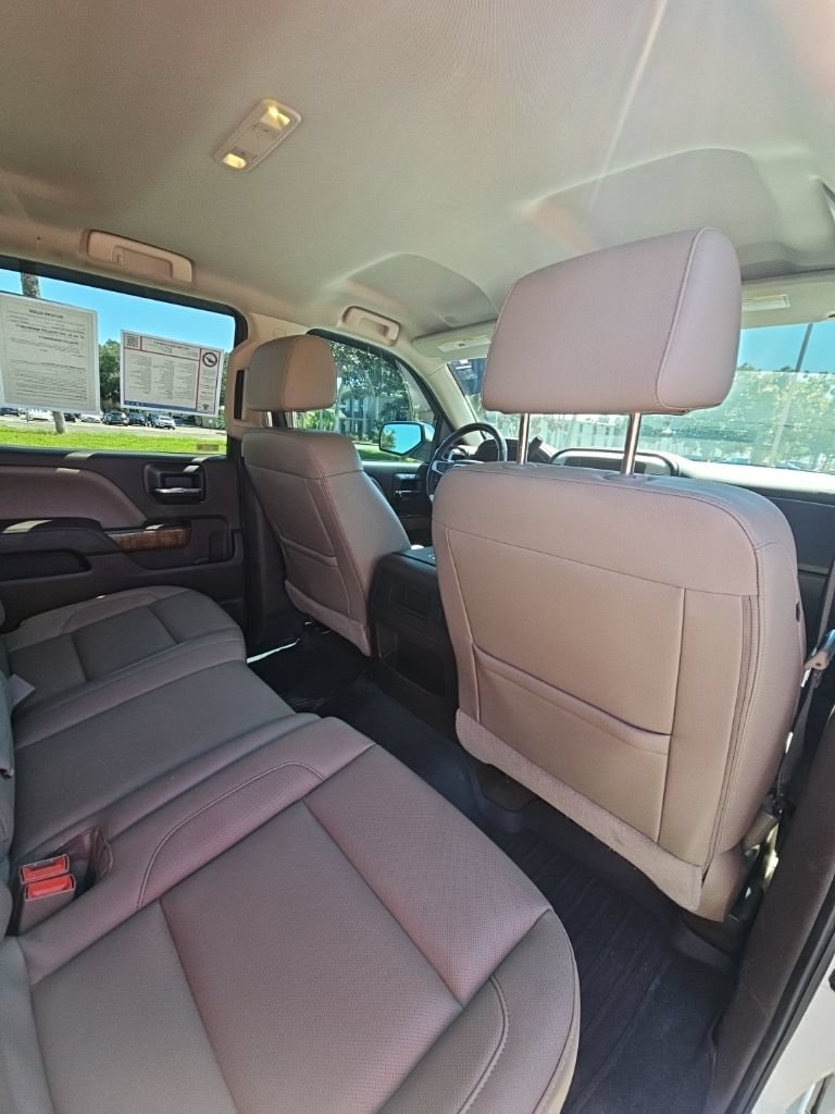 Used 2017 SUMMIT WHITE GMC SLT image 20