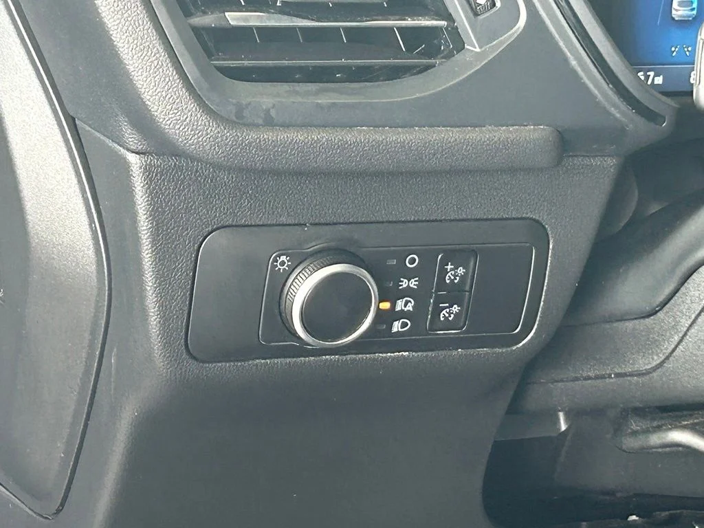 Used 2025 Gray Metallic Ford ST-Line image 33