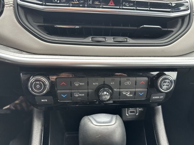 Used 2025 Blue Jeep Limited image 18