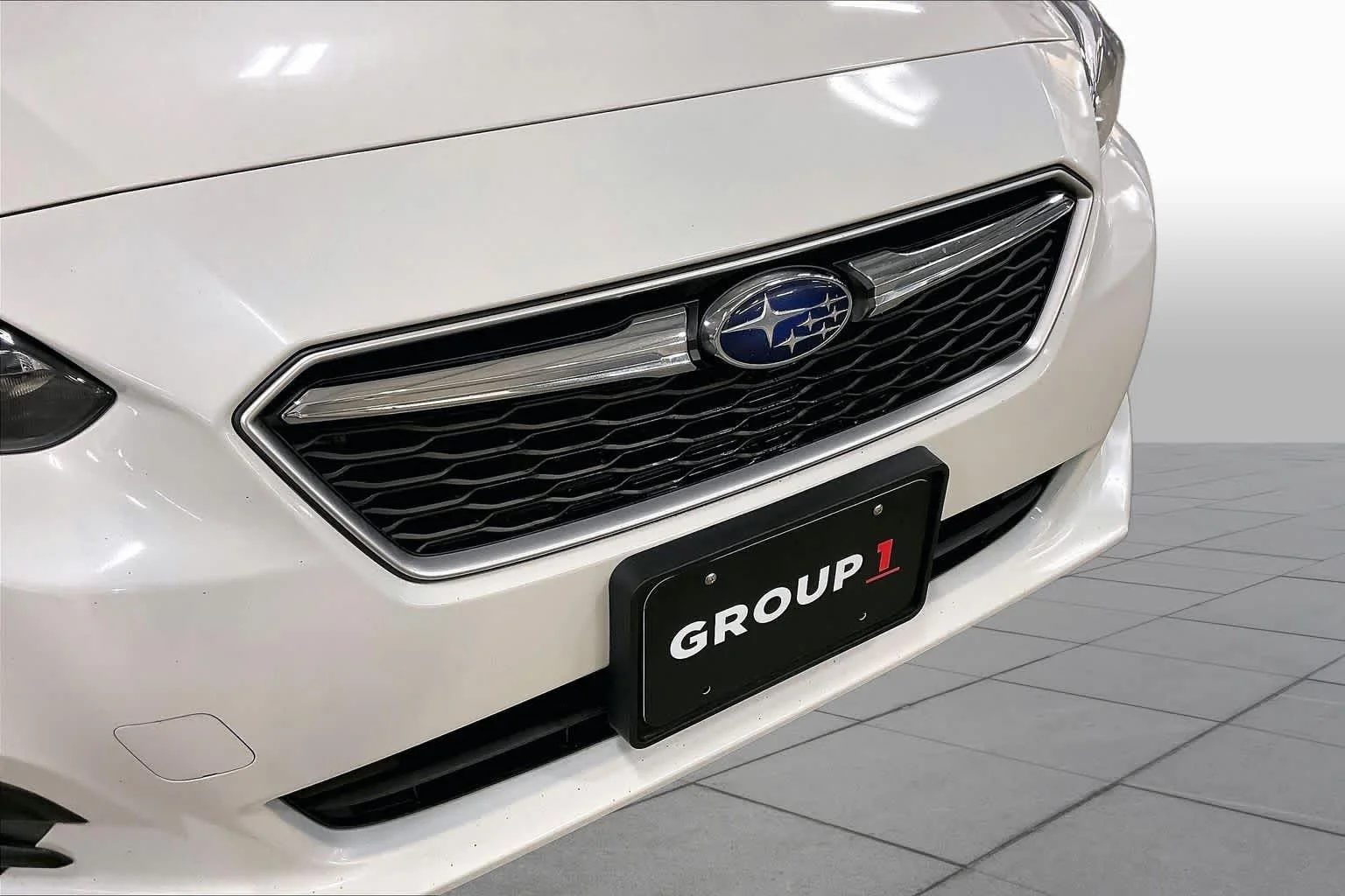 Used 2019 Crystal White Pearl Subaru  image 29