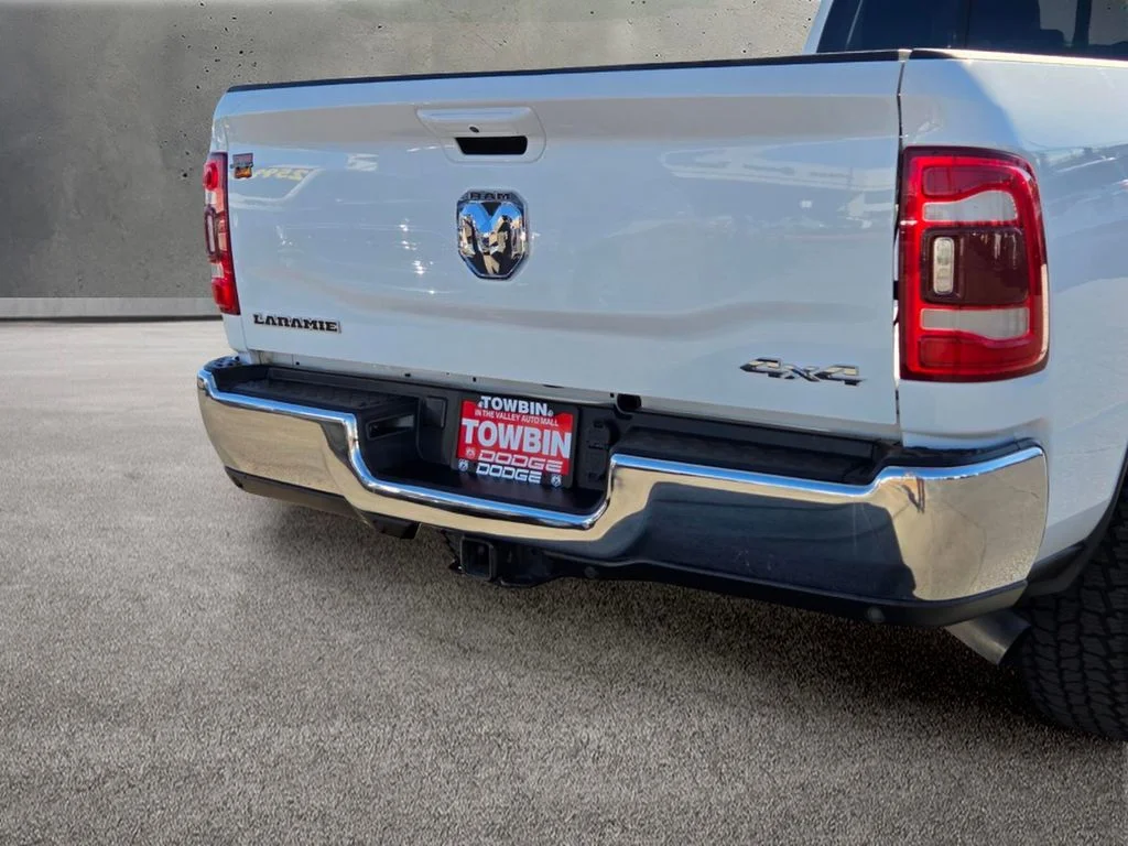 Used 2023 White Ram Laramie image 5