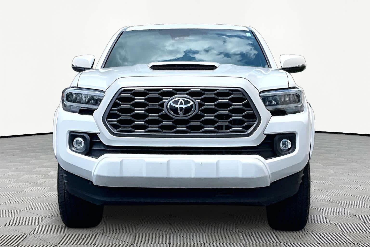 Certified Used 2021 Wind Chill Pearl Toyota TRD Sport image 4