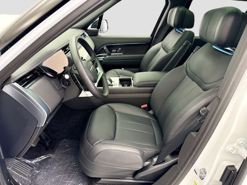 New 2026 Fuji White Land Rover Autobiography image 17