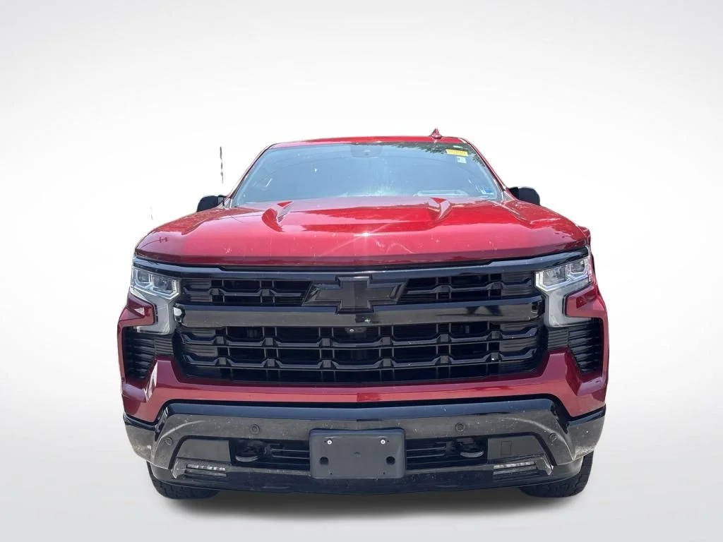 Used 2022 Red Chevrolet LTZ image 3
