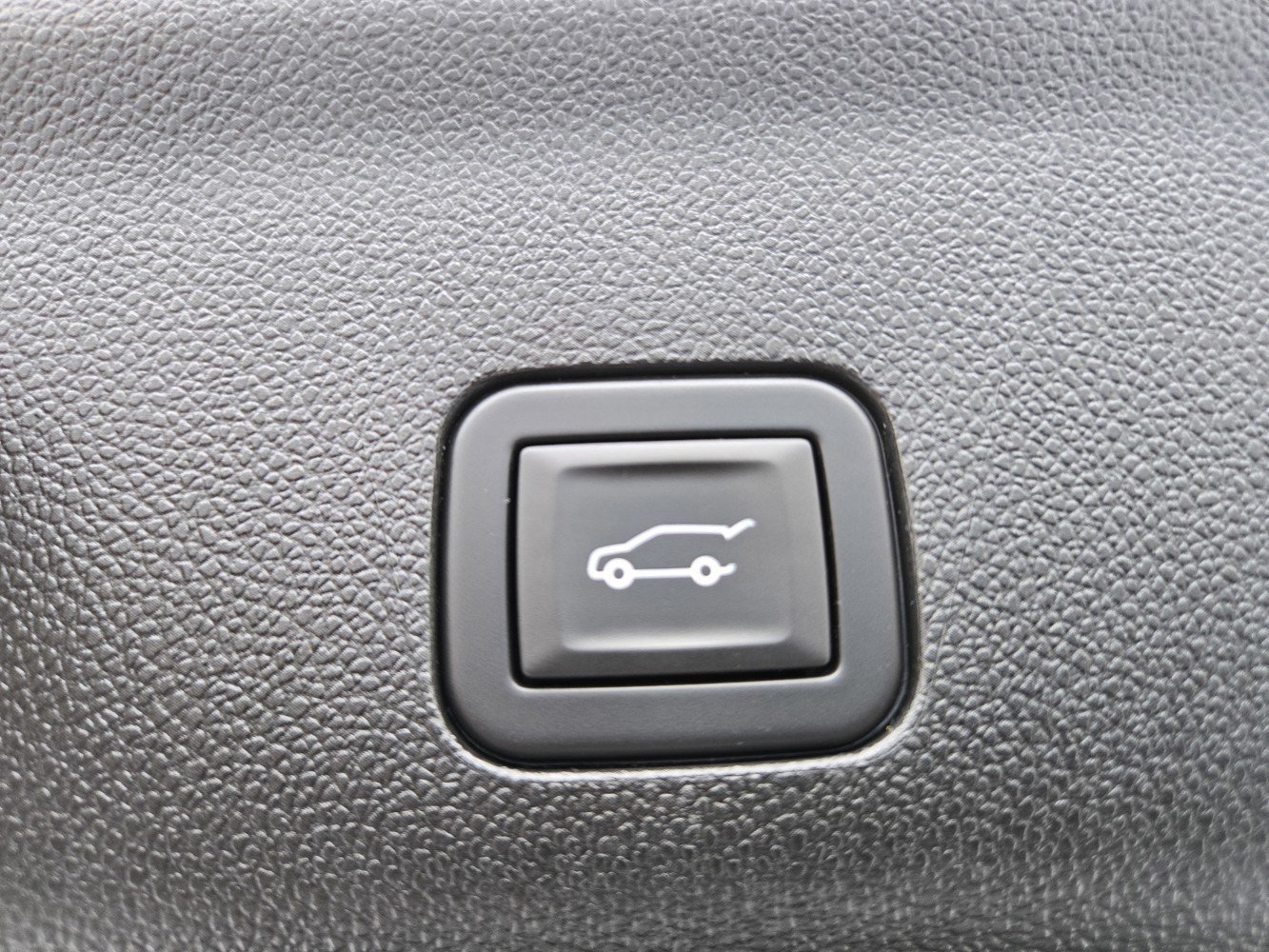 Certified Used 2024 Midnight Blue Metallic Chevrolet High Country image 31