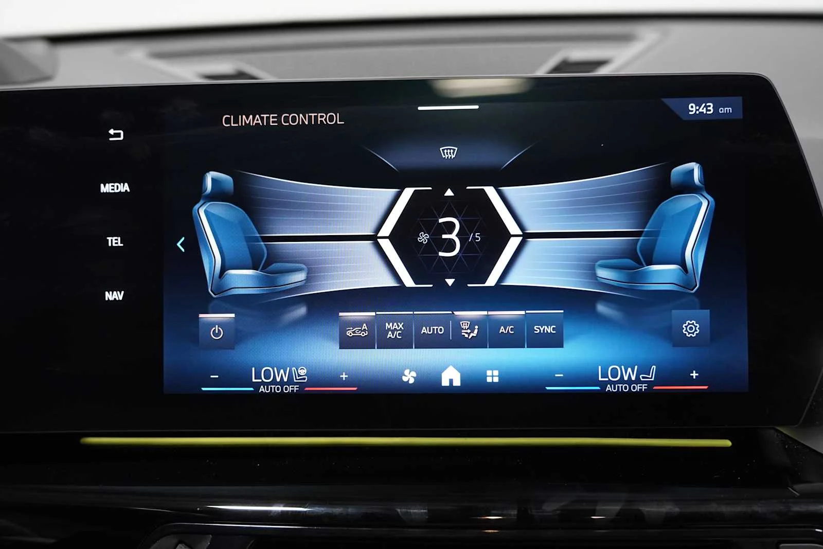 Certified Used 2026 Black Sapphire Metallic BMW xDrive28i image 18
