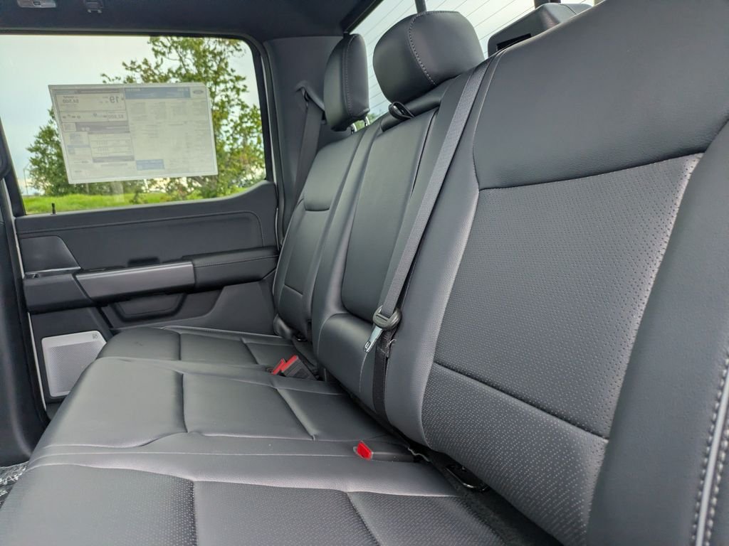 New 2026 Star White Metallic Tri-Coat Ford Lariat® image 36