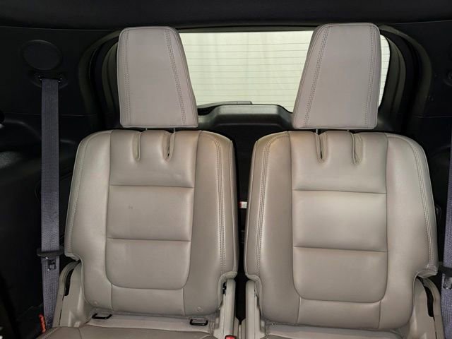 Used 2013 Green Ford Limited image 20