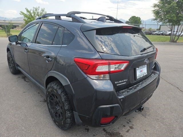 Used 2018 Dark Gray Metallic Subaru Limited image 5