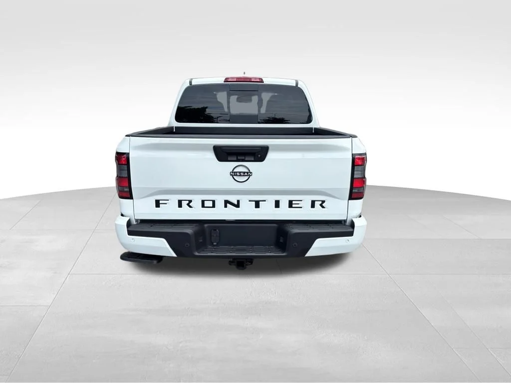 New 2026 Glacier White Nissan Crew Cab SV image 3