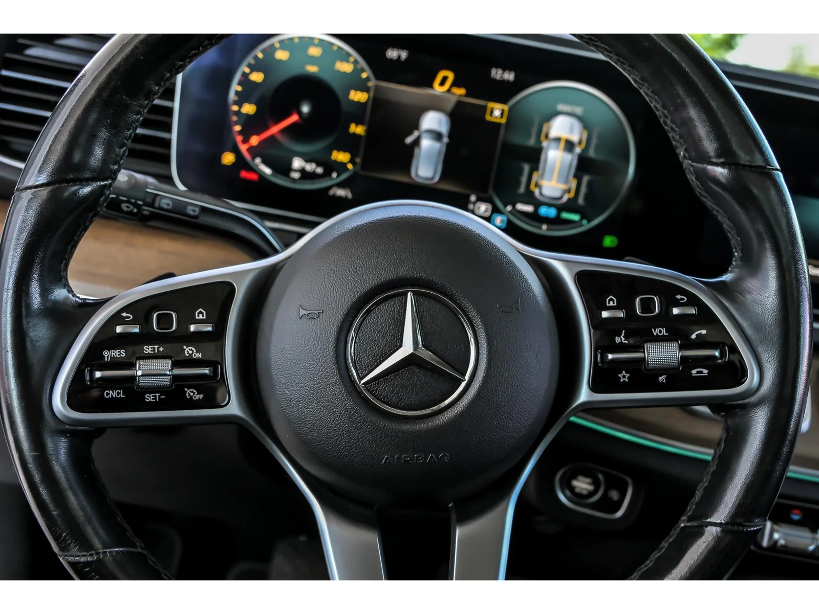 Used 2020 Silver Mercedes-Benz GLE 580 4MATIC® image 17