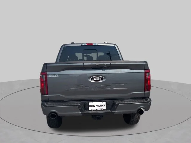 New 2026 Carbonized Gray Metallic Ford XLT image 4